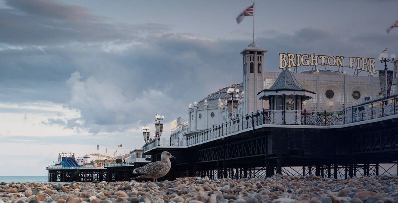 Brighton-Pier-pebbles-accommodation-fta-3
