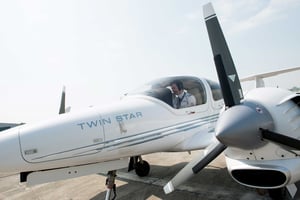 START-DATES-DAN-TOM-AIRCRAFT-DIAMOND-WEB