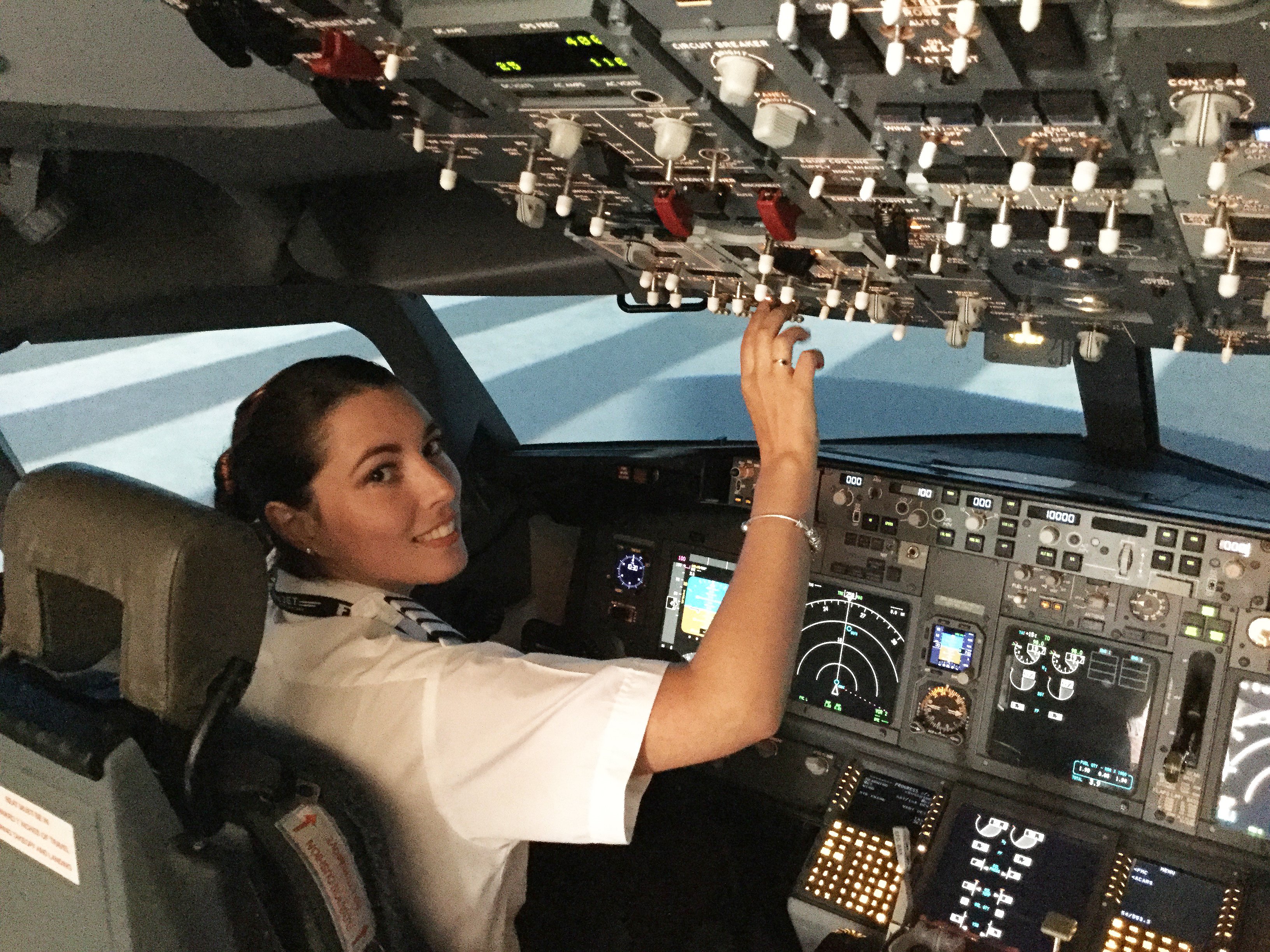 julie-b737-simulator-jetmasterclass