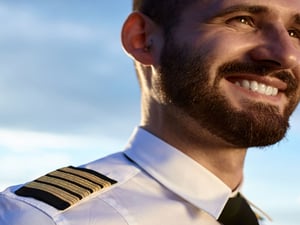 pilot-airline-content-card