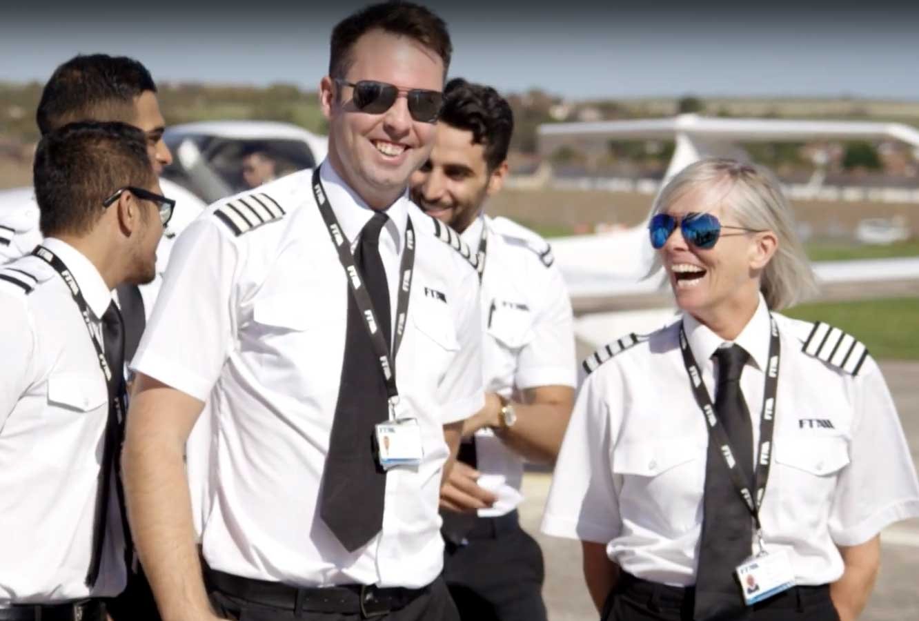 sarah-flight-instructor-fta